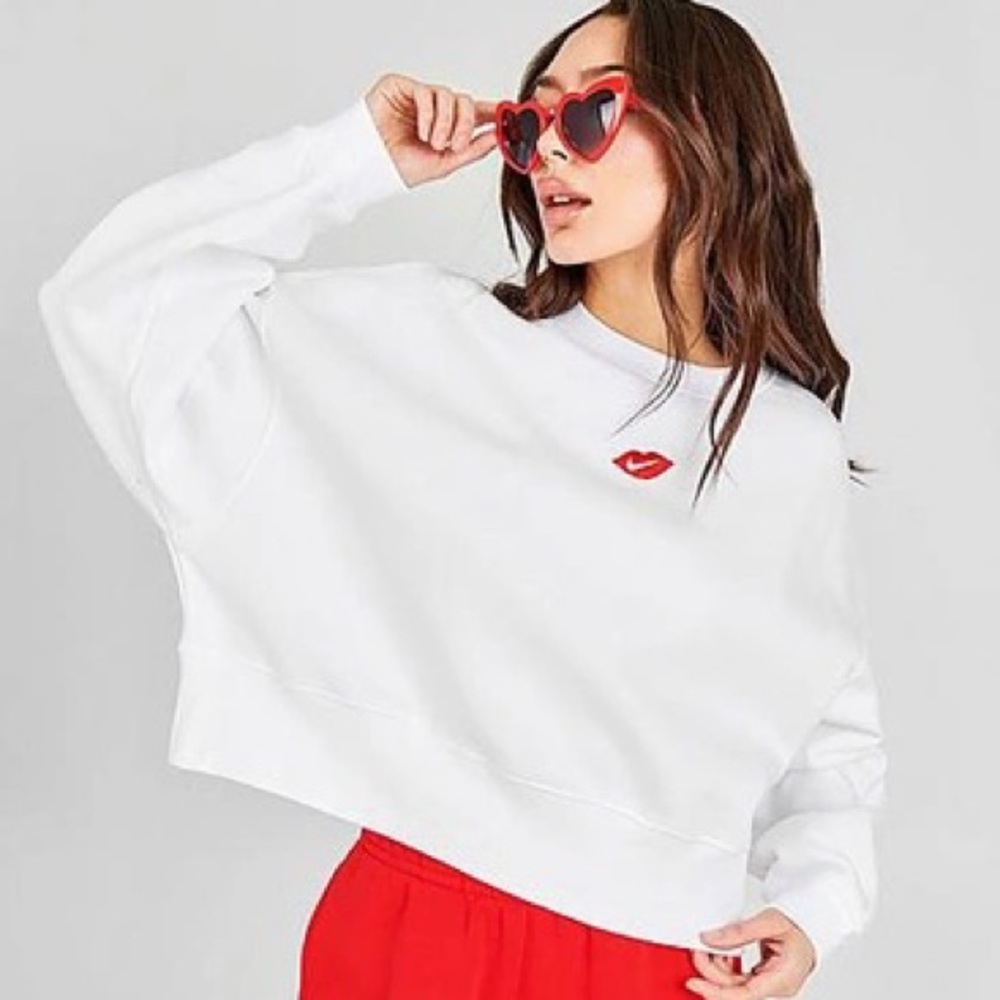 Valentine's Day Nike sweatshirt